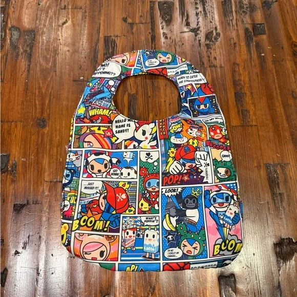 Tokidoki | Baby Bib Set | 2 jujube, 1 Bebe Au Lait
Machine Washable
EUC - Picture 6 of 6